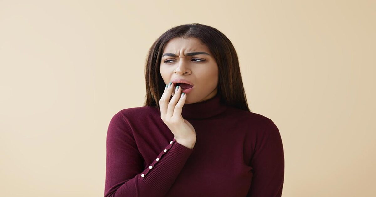 মুখের কোণে ঘা? জেনে নিন দূর করার ঘরোয়া উপায়